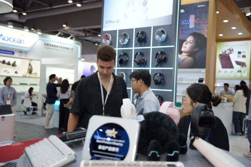 AULA Wins Best Booth Design Award 2026!(图2)